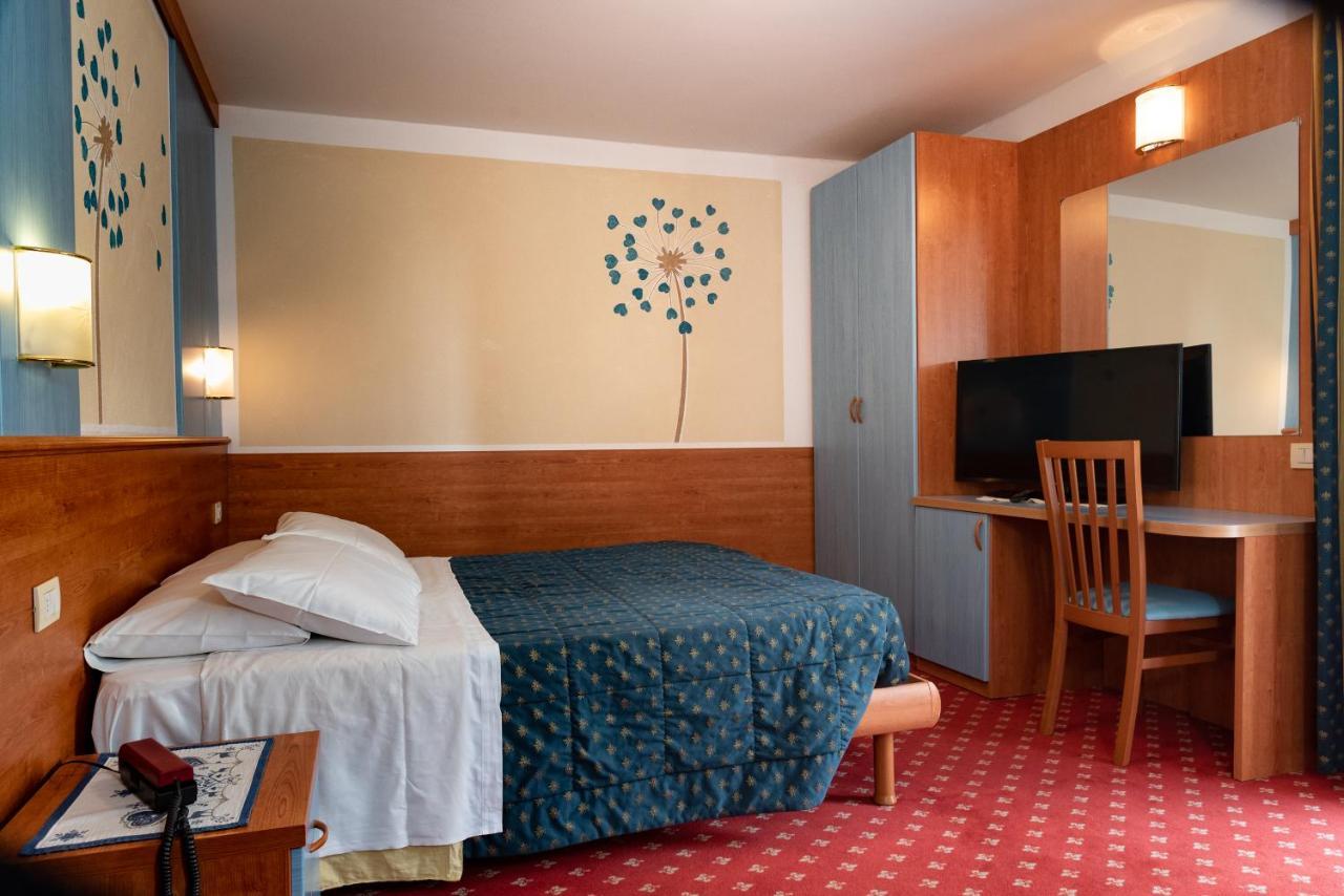 Hotel Londra Slow Living 몰베노 외부 사진